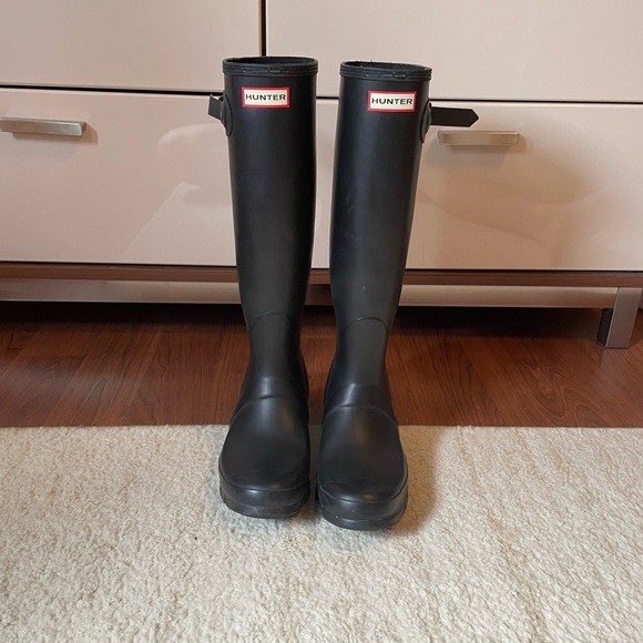 Hunter Shoes - Tall Black Original Hunter Rain Boots
